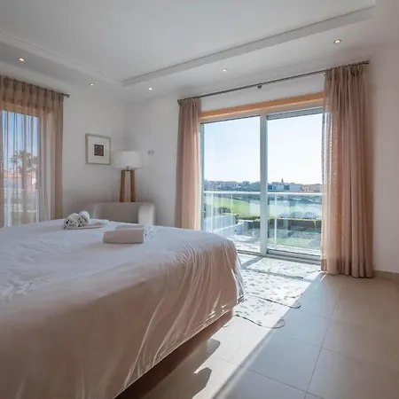 Villa Do Golfe *