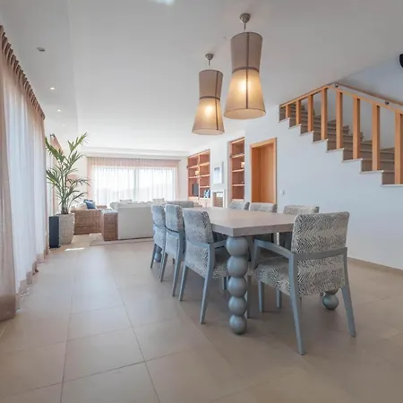 Do Golfe * 普拉亚德尔瑞伊